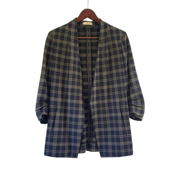 Aritzia Babaton Macauley Navy Plaid Cinched 3/4 Sleeve Blazer Size 2 - Picture 2 of 9